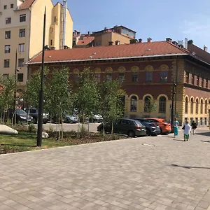 Season 2 Magyarország
