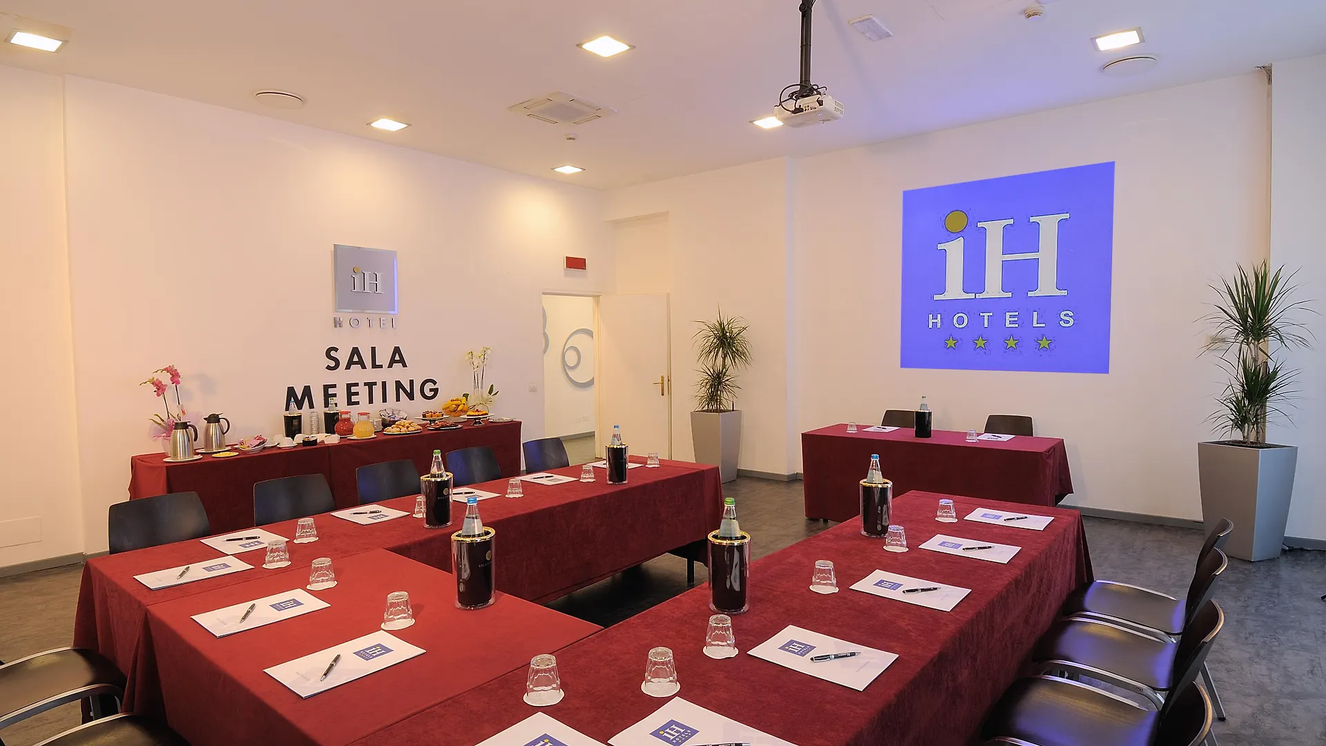iH Hotels Milano Lorenteggio 4*, Milaan