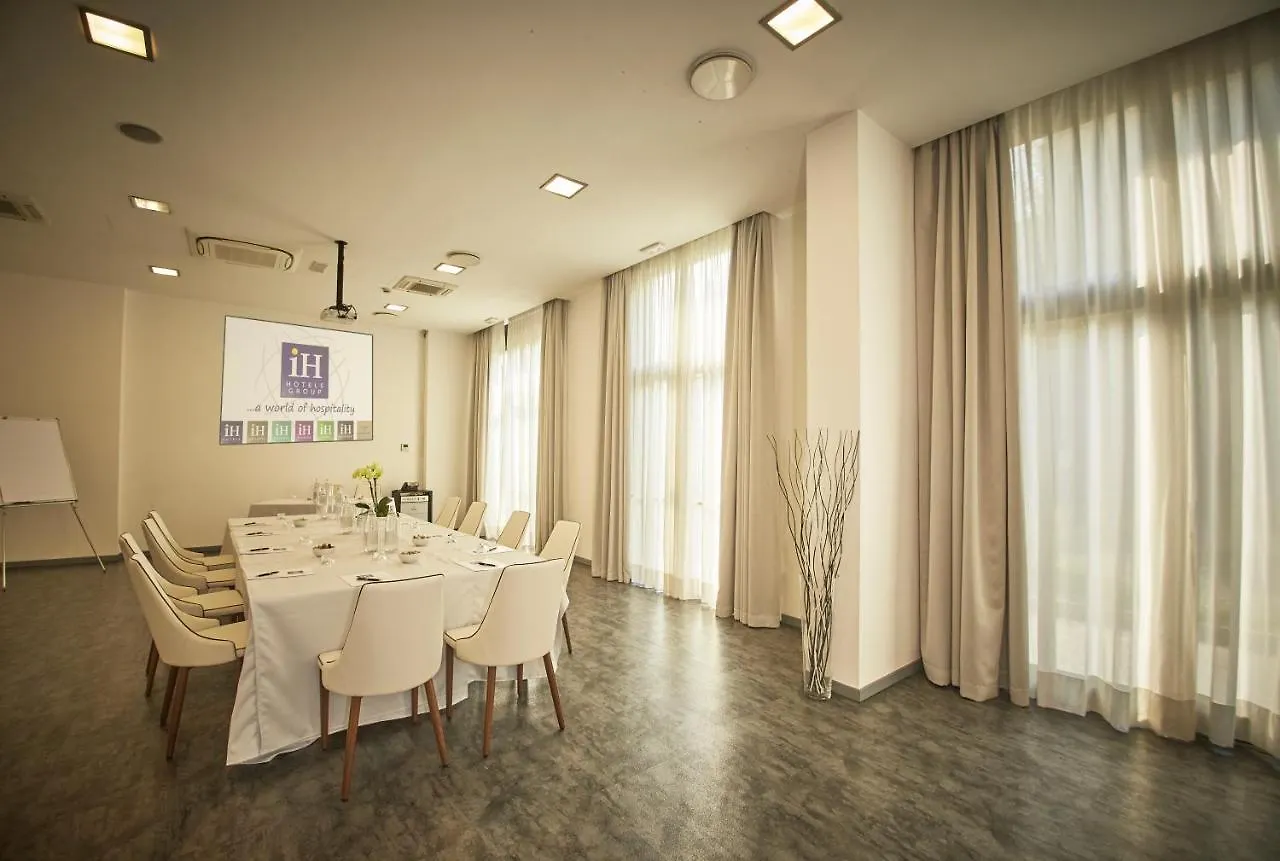 iH Hotels Milano Lorenteggio 4*, Milaan Italië