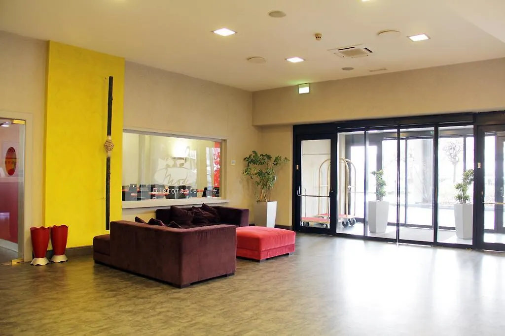 ****  Ih Hotels Milano Lorenteggio Italy