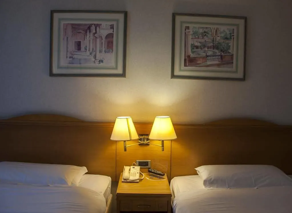 Ih Hotels Milano Lorenteggio